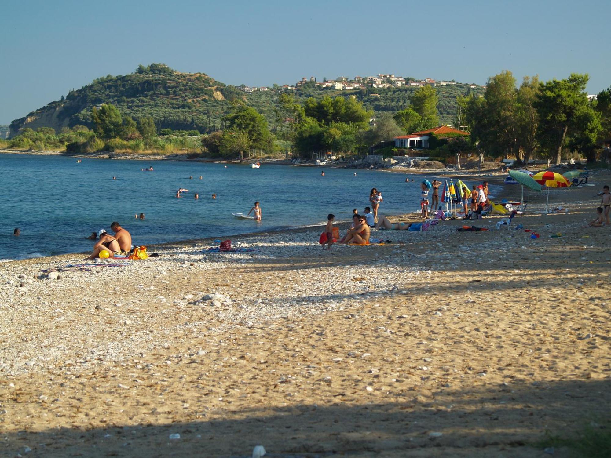 Akroyali Hotel & Villas Messinia Exterior photo